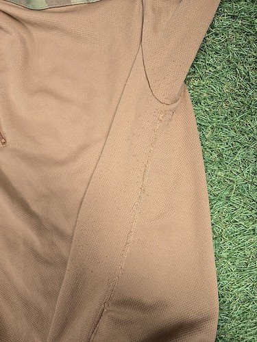 15881160731760627601