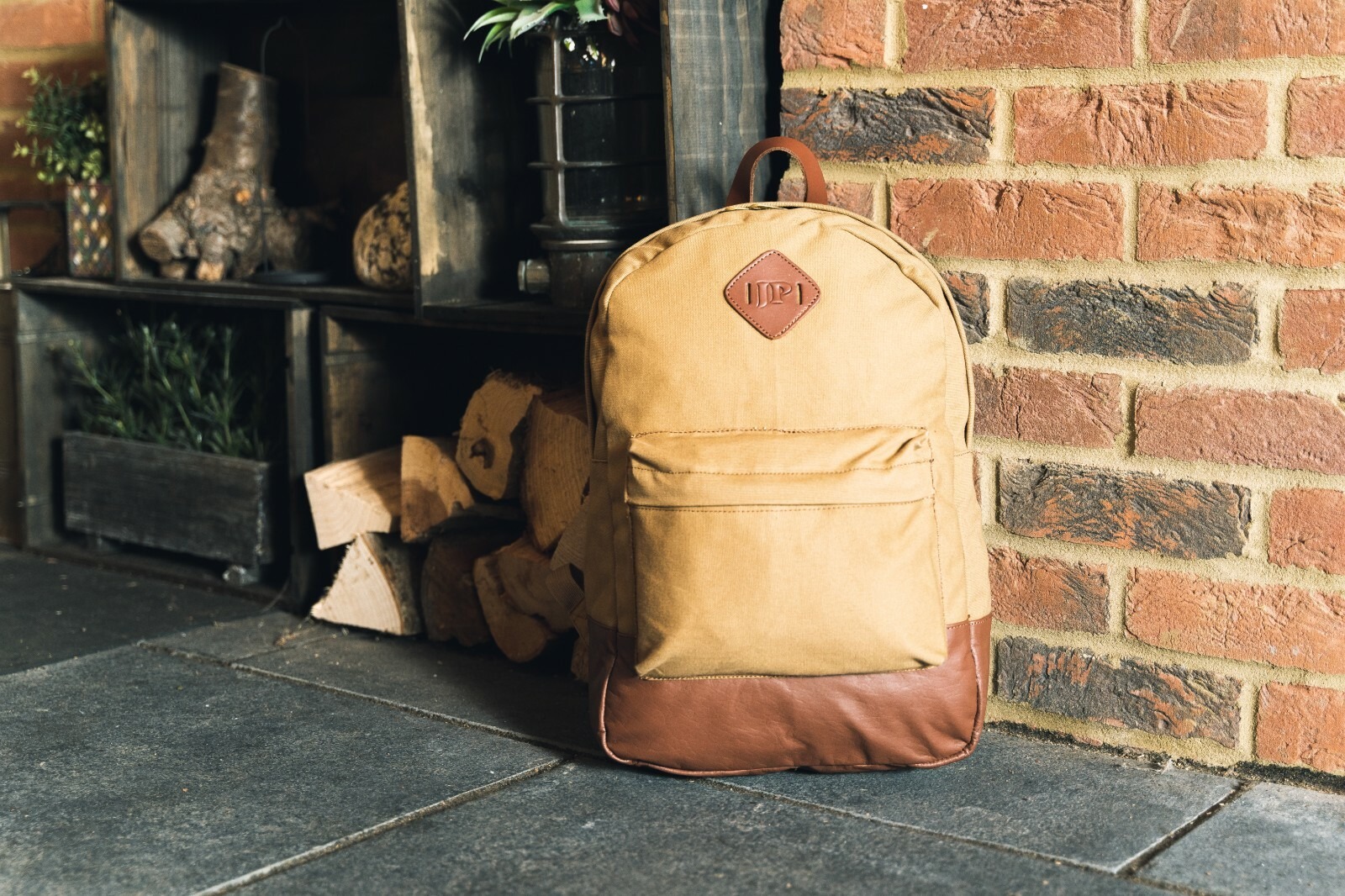 35123798071764532114