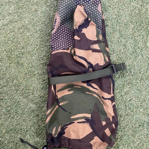 BRITISH ARMY ECW OUTER MITTEN RIGHT HAND SPARE or REPAIR DPM CAMO SURPLUS (B7)