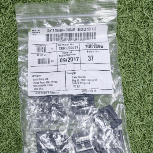 BRITISH ARMY ISSUED CBRN SPARE STRAP CLIPS NEW IN PACK Military Surplus (B7)