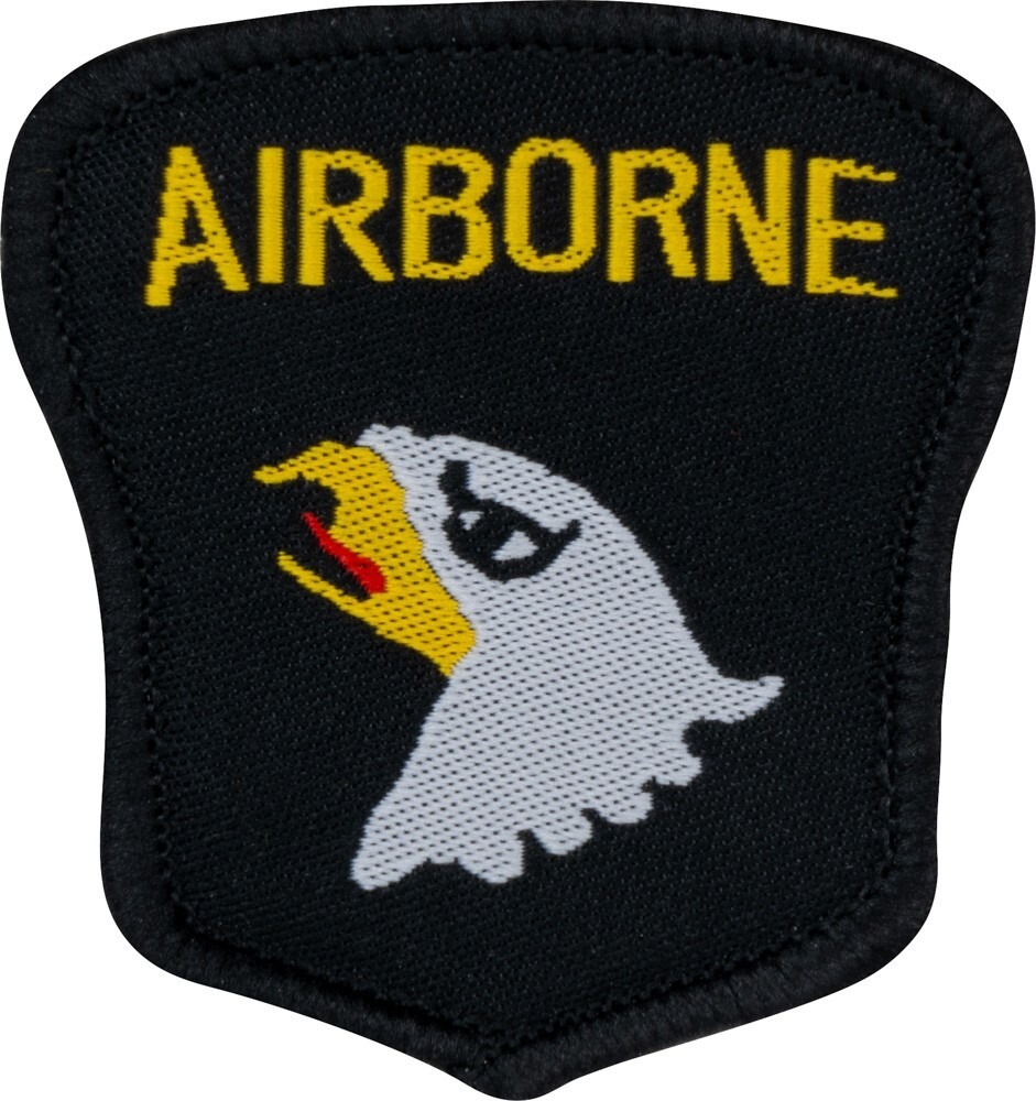 24757076521763645352