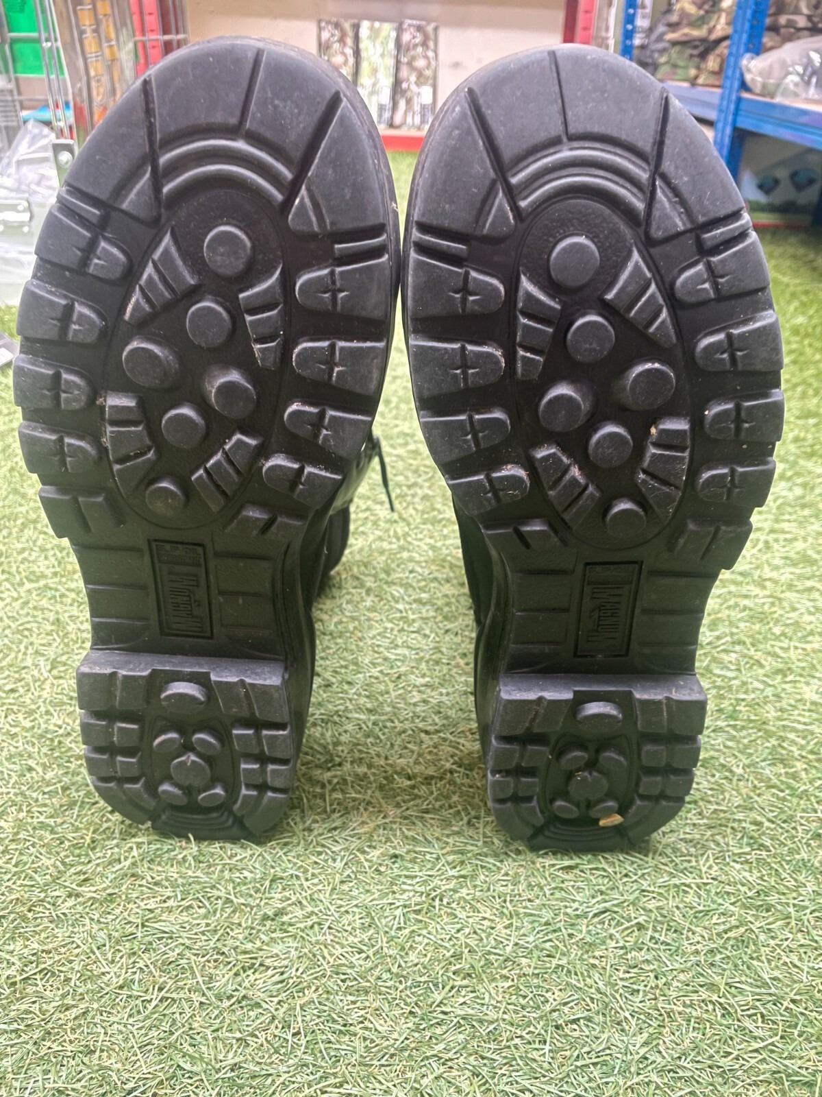 37155001021760571794 37155001021760571794