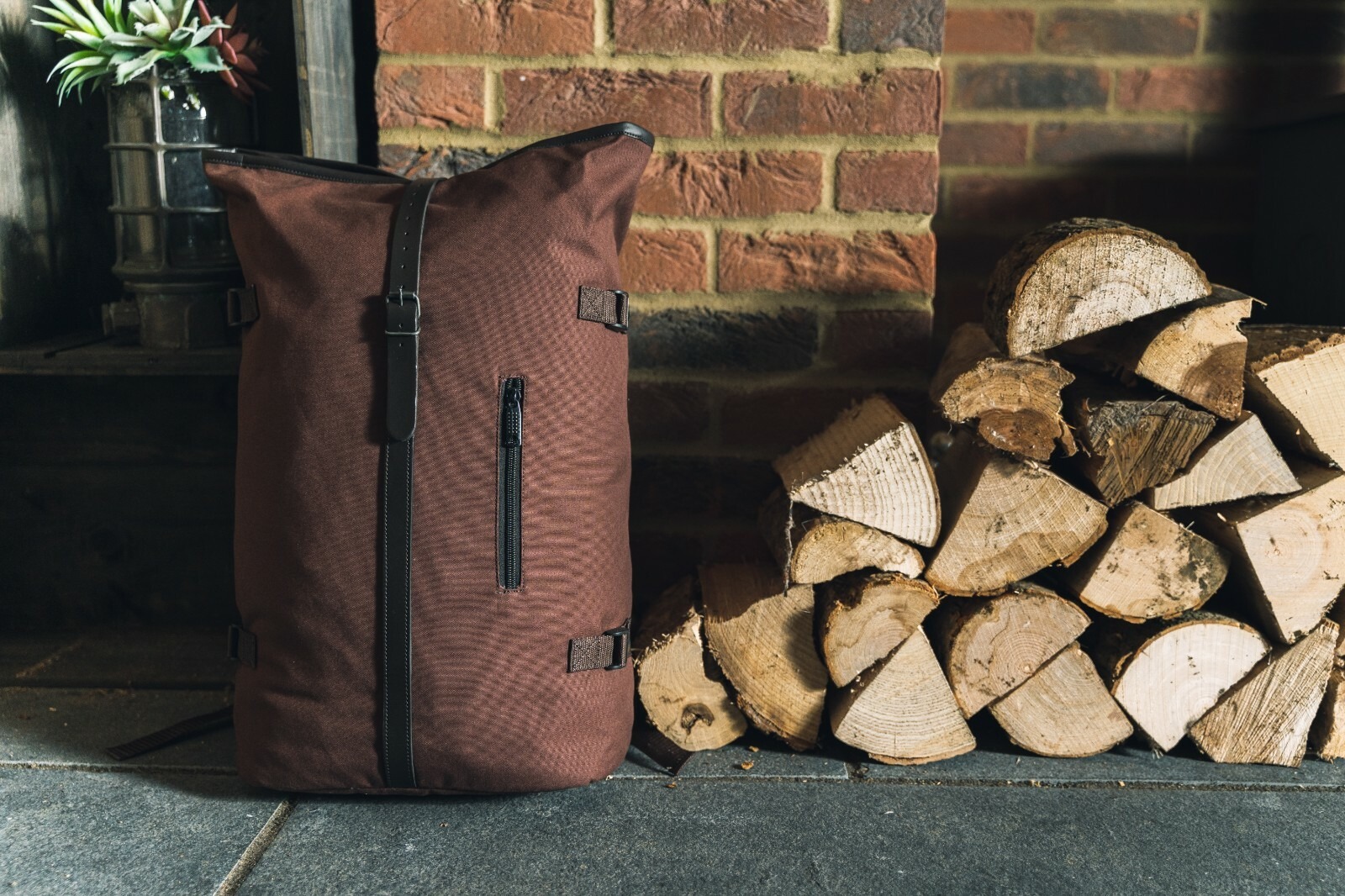 23186966431764187584