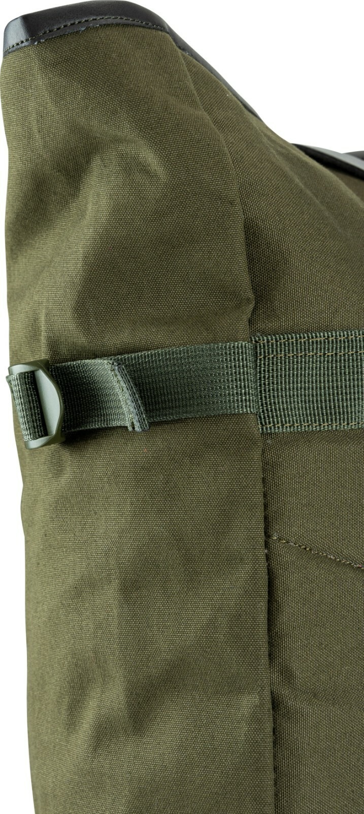 18219842211764187675