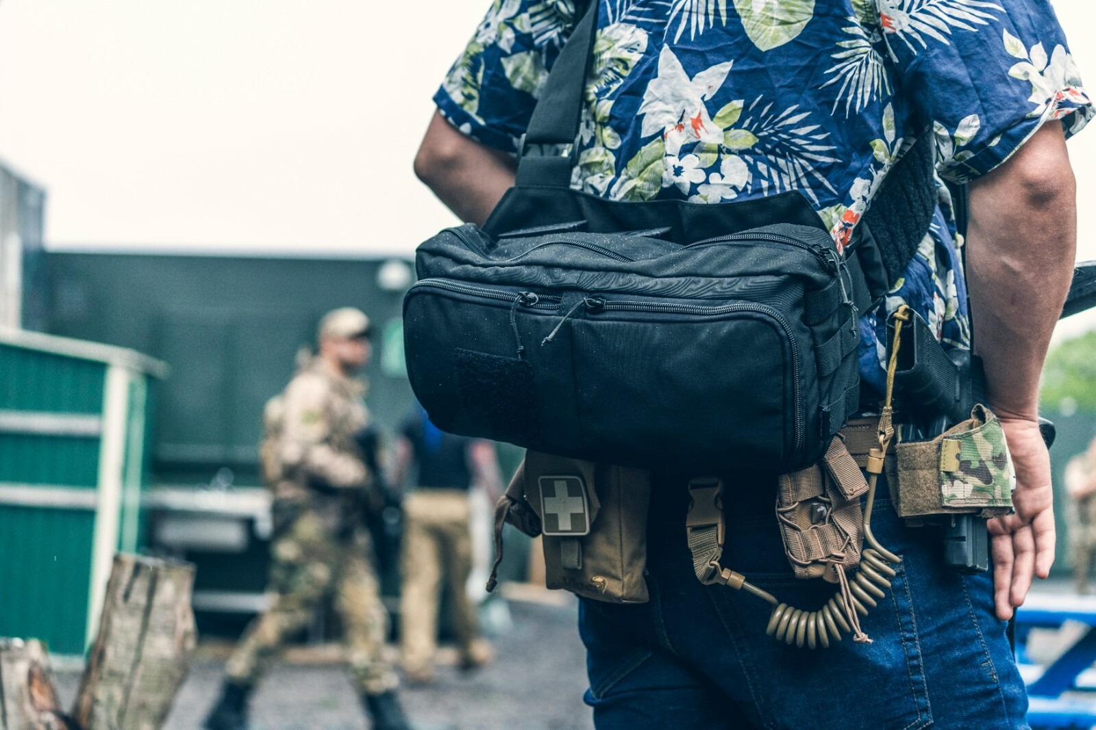 25369949331764188670