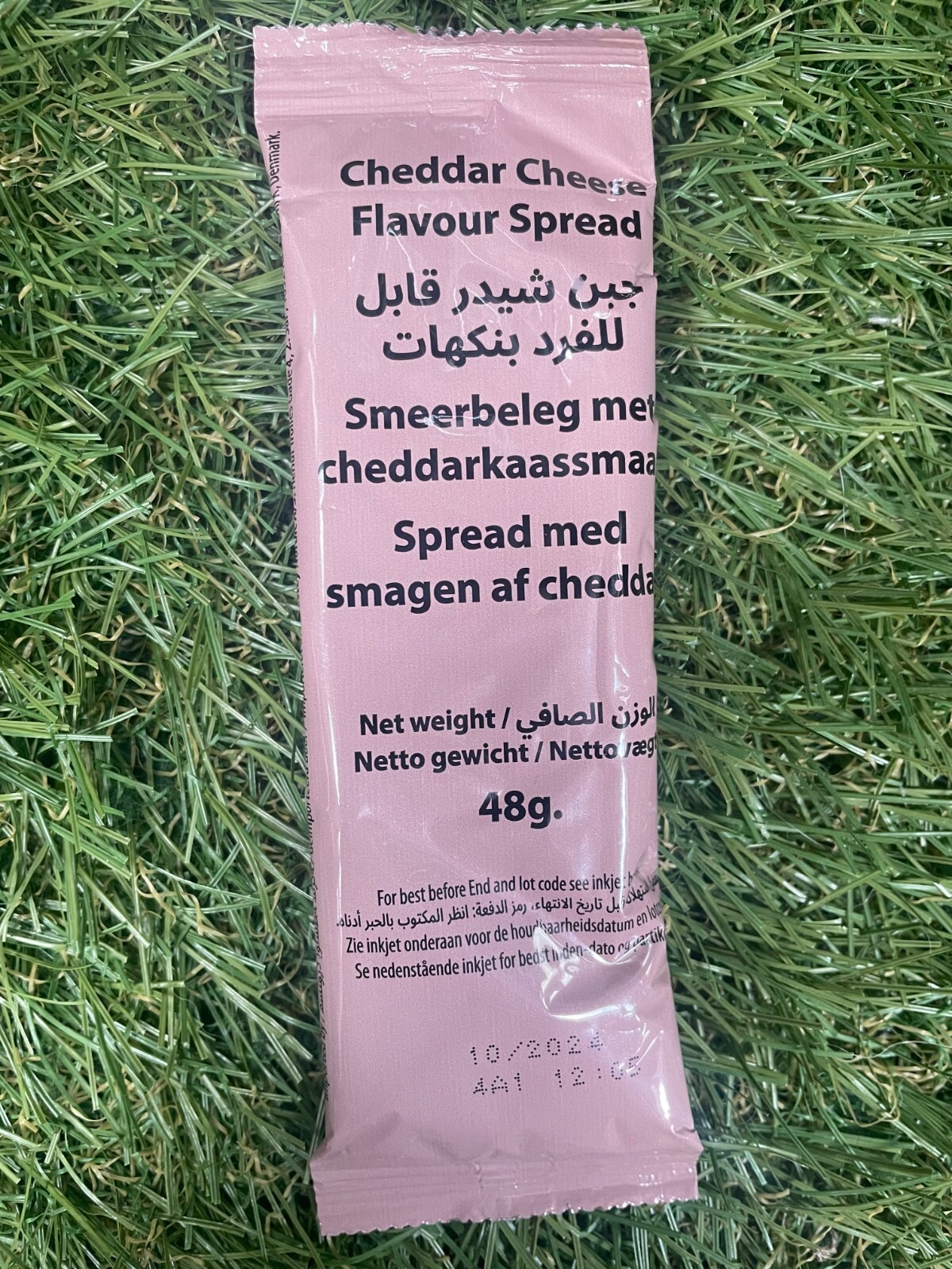 37671301581768563297