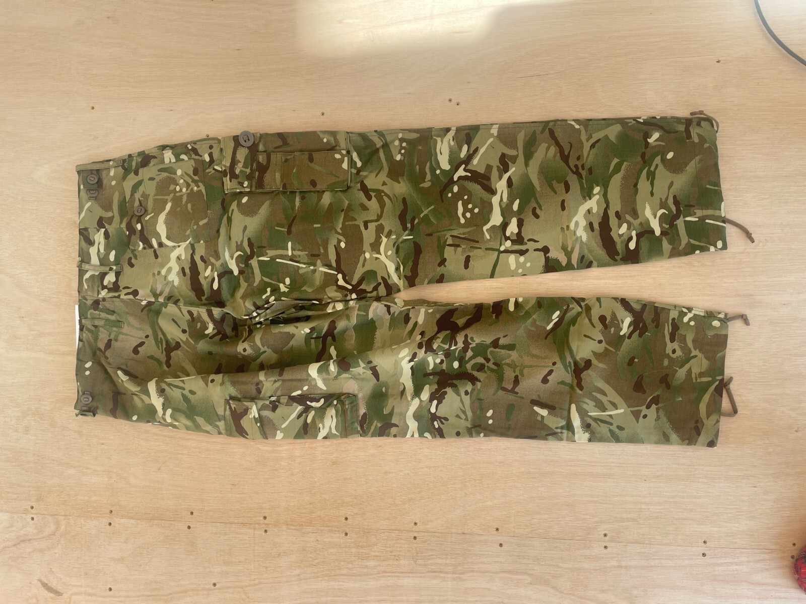 25567276401762437831