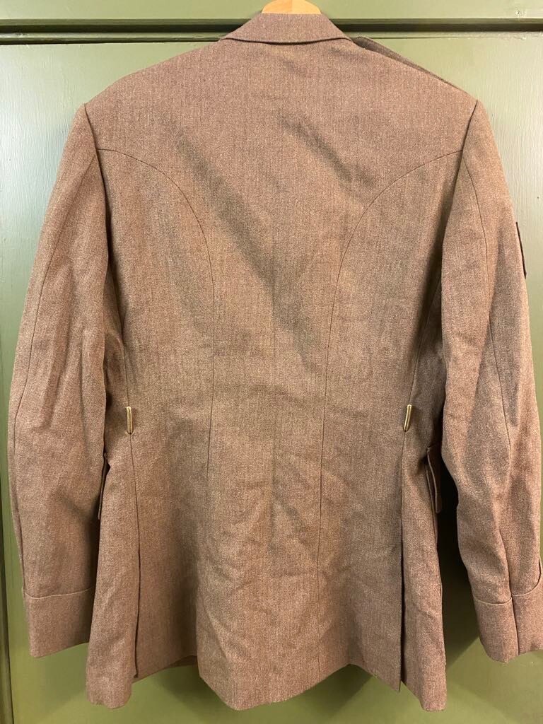 27884545411764107994 27884545411764107994