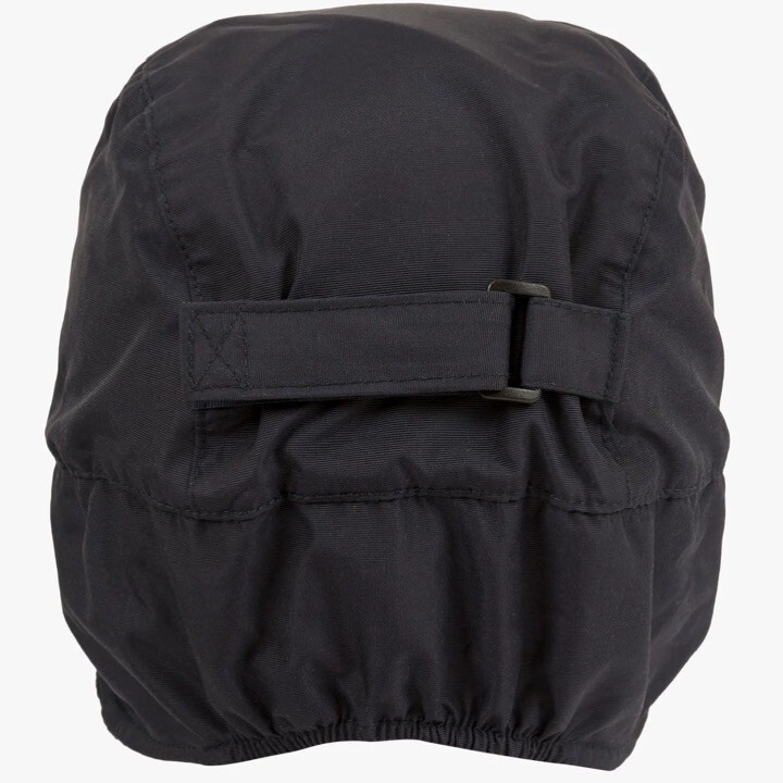 18288699481764277572