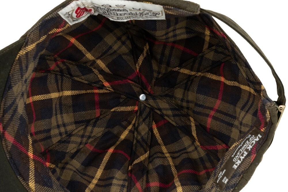 38032521541763639201