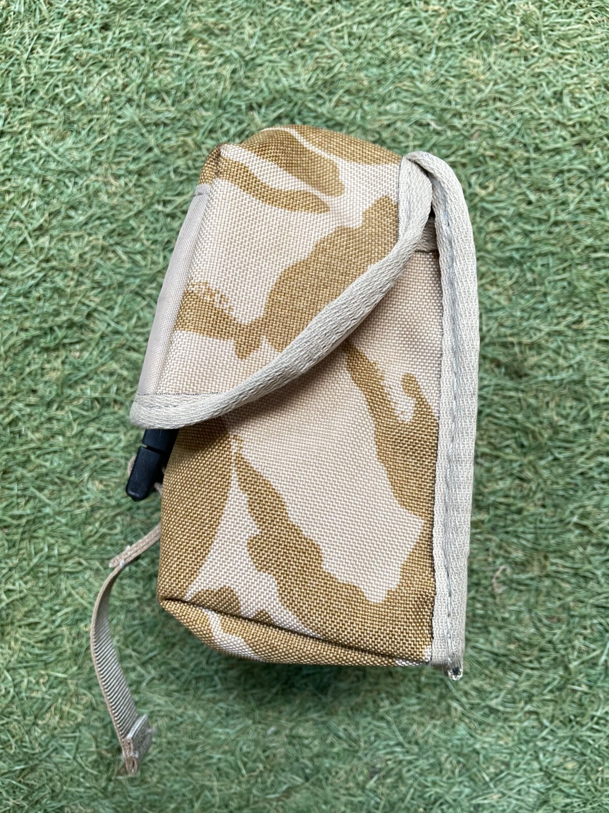 22489514001764094405