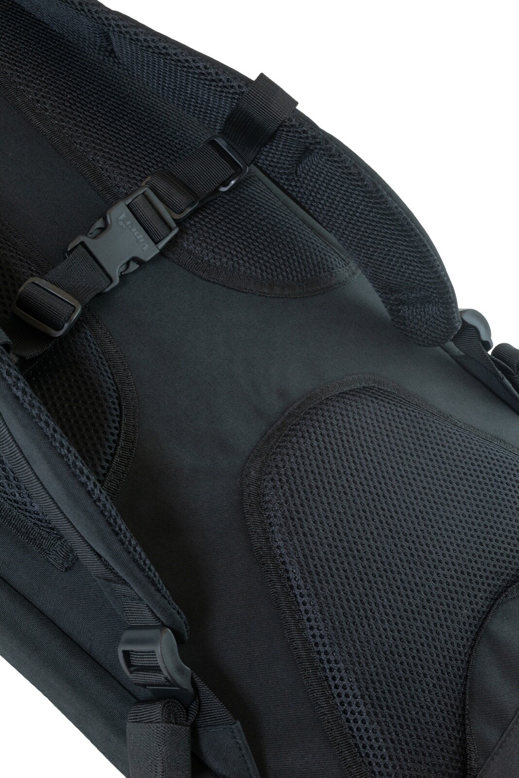 37736836481767275169