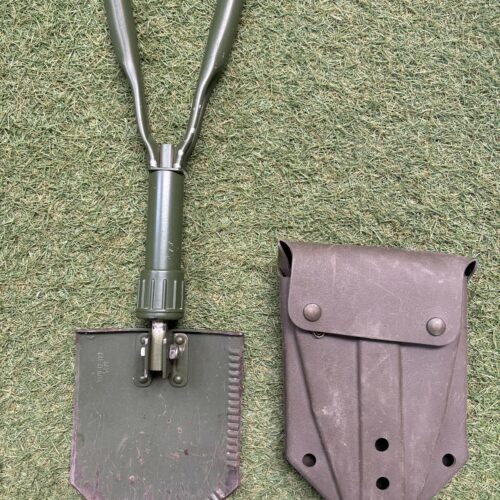 BRITISH ARMY NATO TRI FOLDING SHOVEL + Rubber Case ISSUED SURPLUS B11