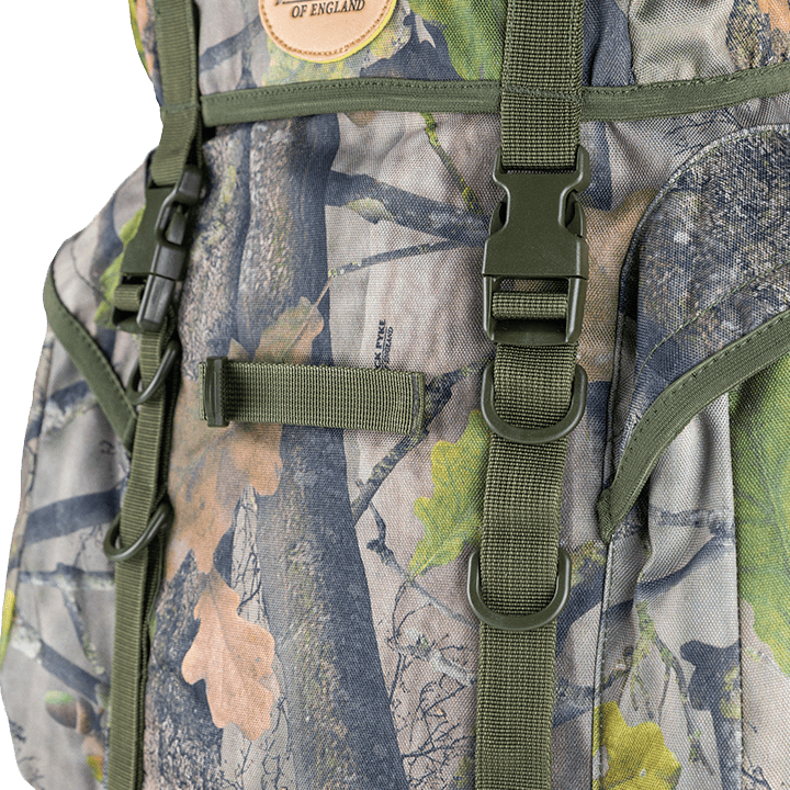 22973367131762375353