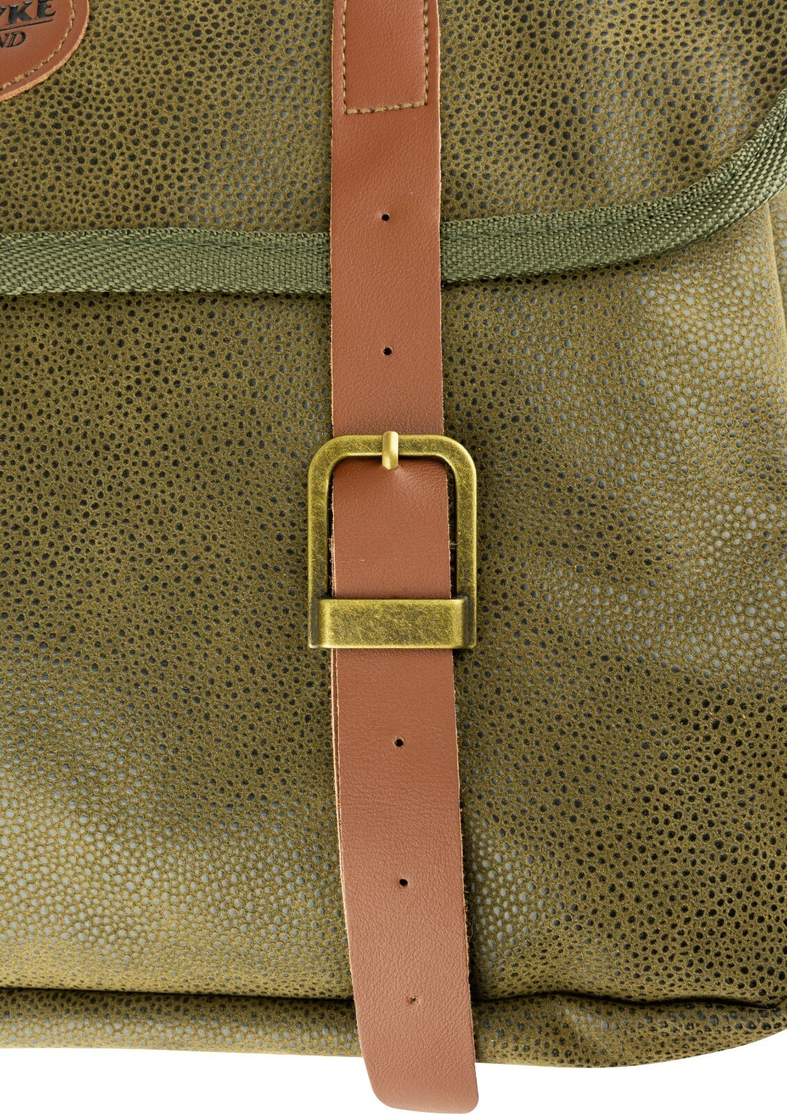 22700630001767102329