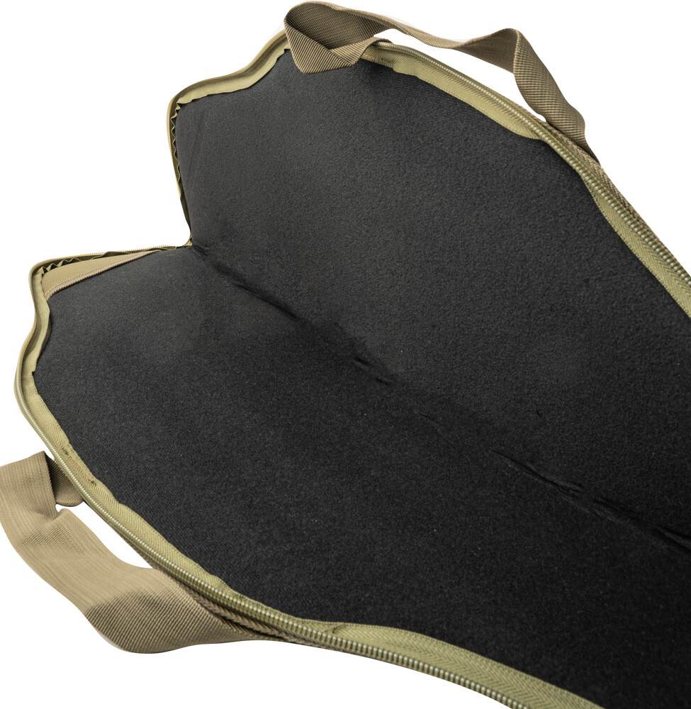 30761917861767097600