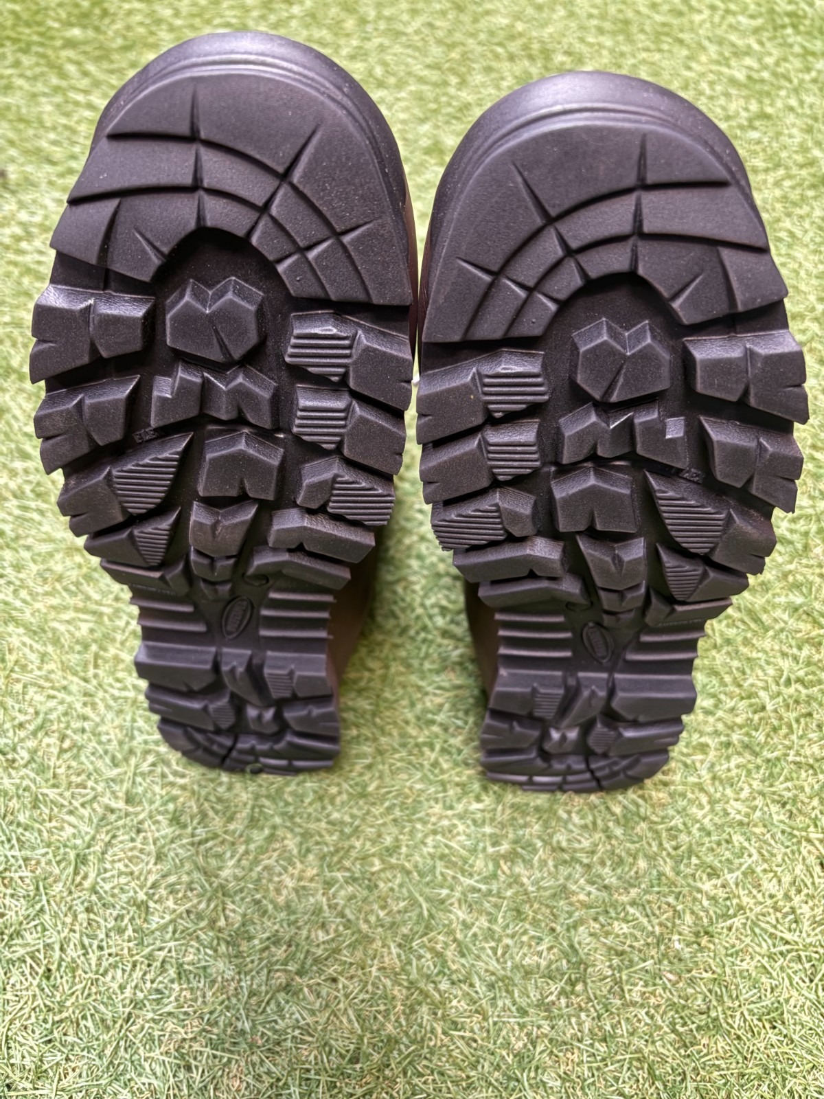 18823822571765110155