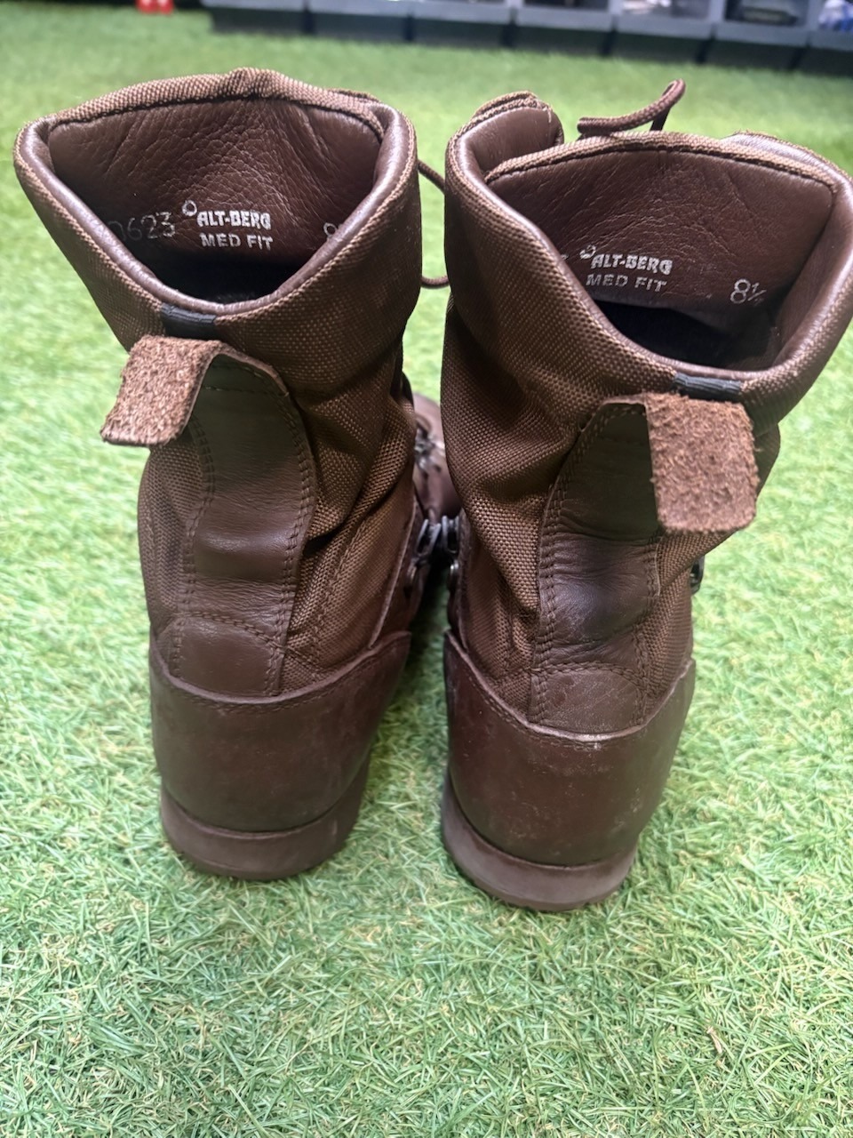 32115713381765987088