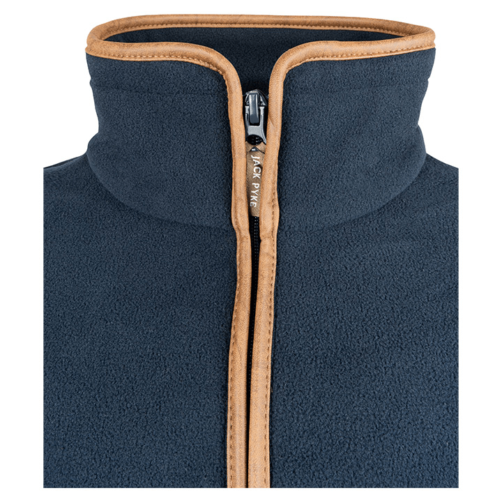 38916900841764682752