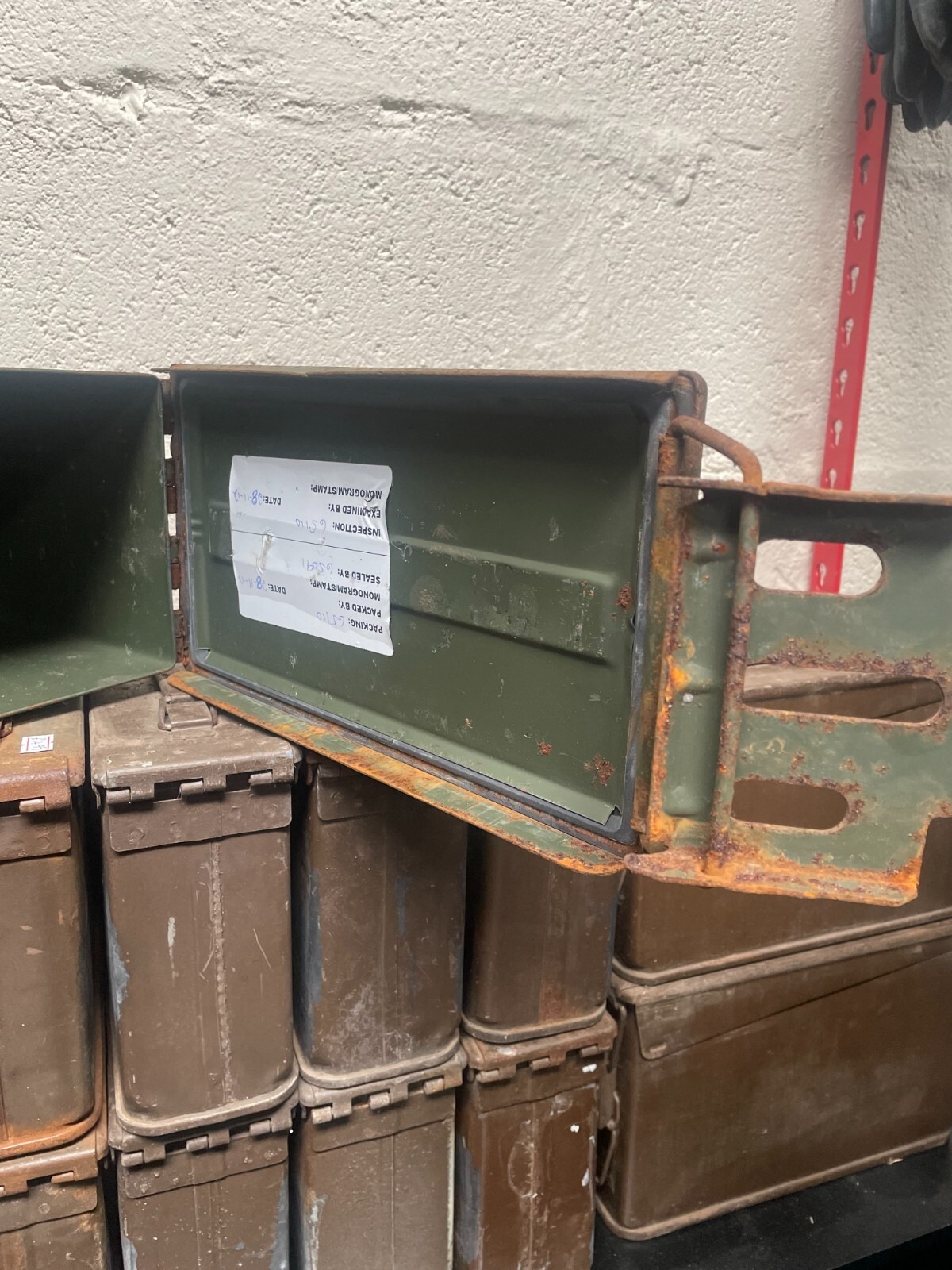 13806458381769117568