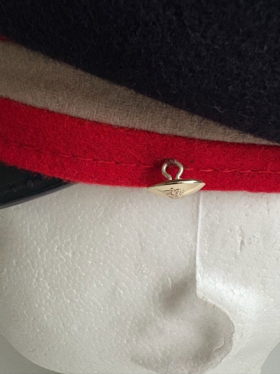 36595563931770298917