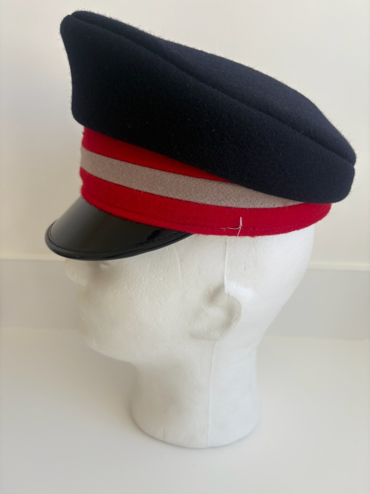 31907214851772617354