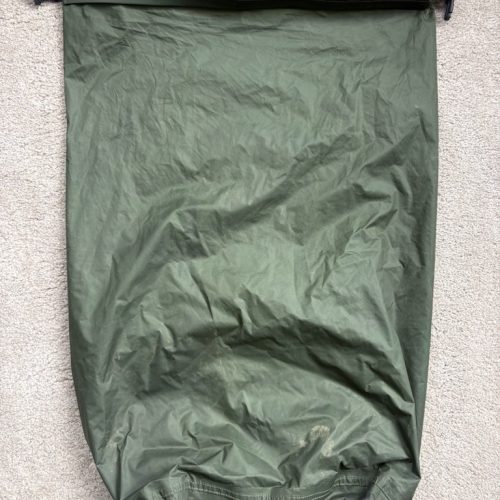 British Army Waterproof 22L Dry sack for Daysack Rucksack Liner Green Bag (3G)