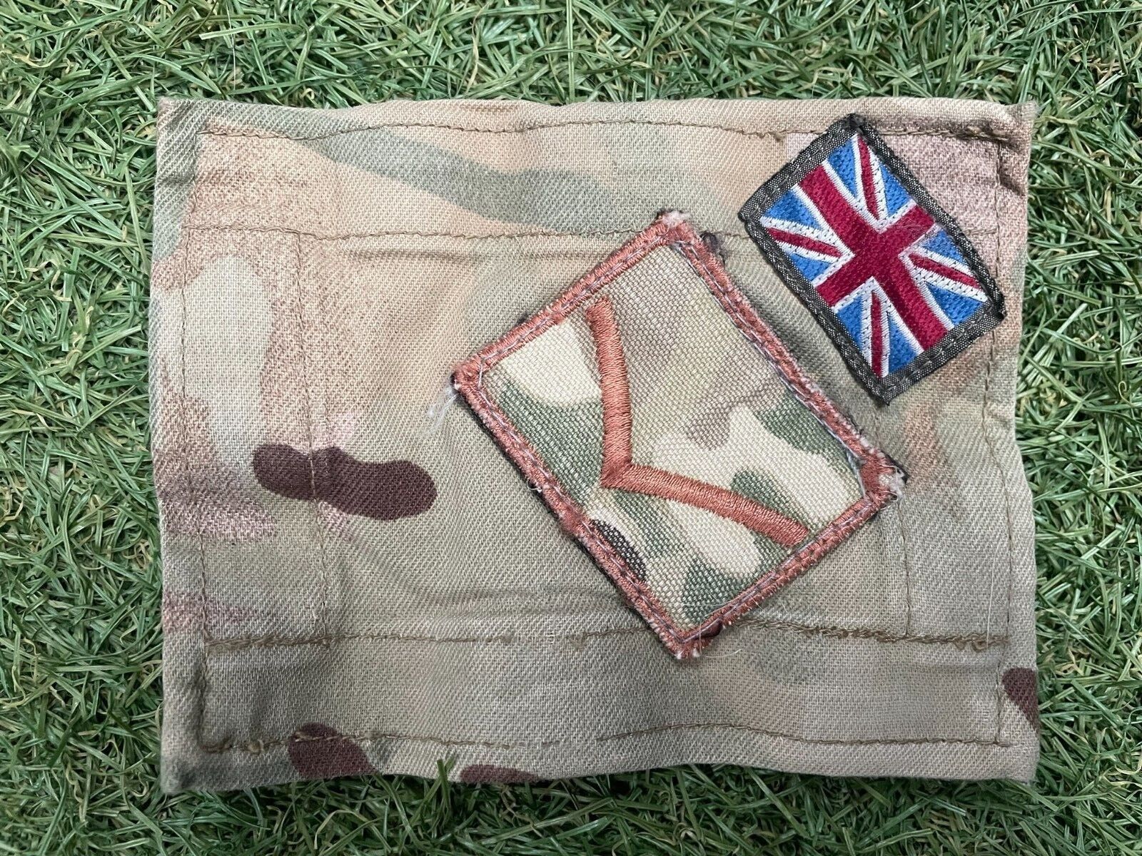 Variation-of-BRITISH-ARMY-BLANKING-PATCHES-UBAC-SHIRT-SMOCK-ID-PANEL-MTP-Camo-UNION-JACK-B7-225669274323-171c