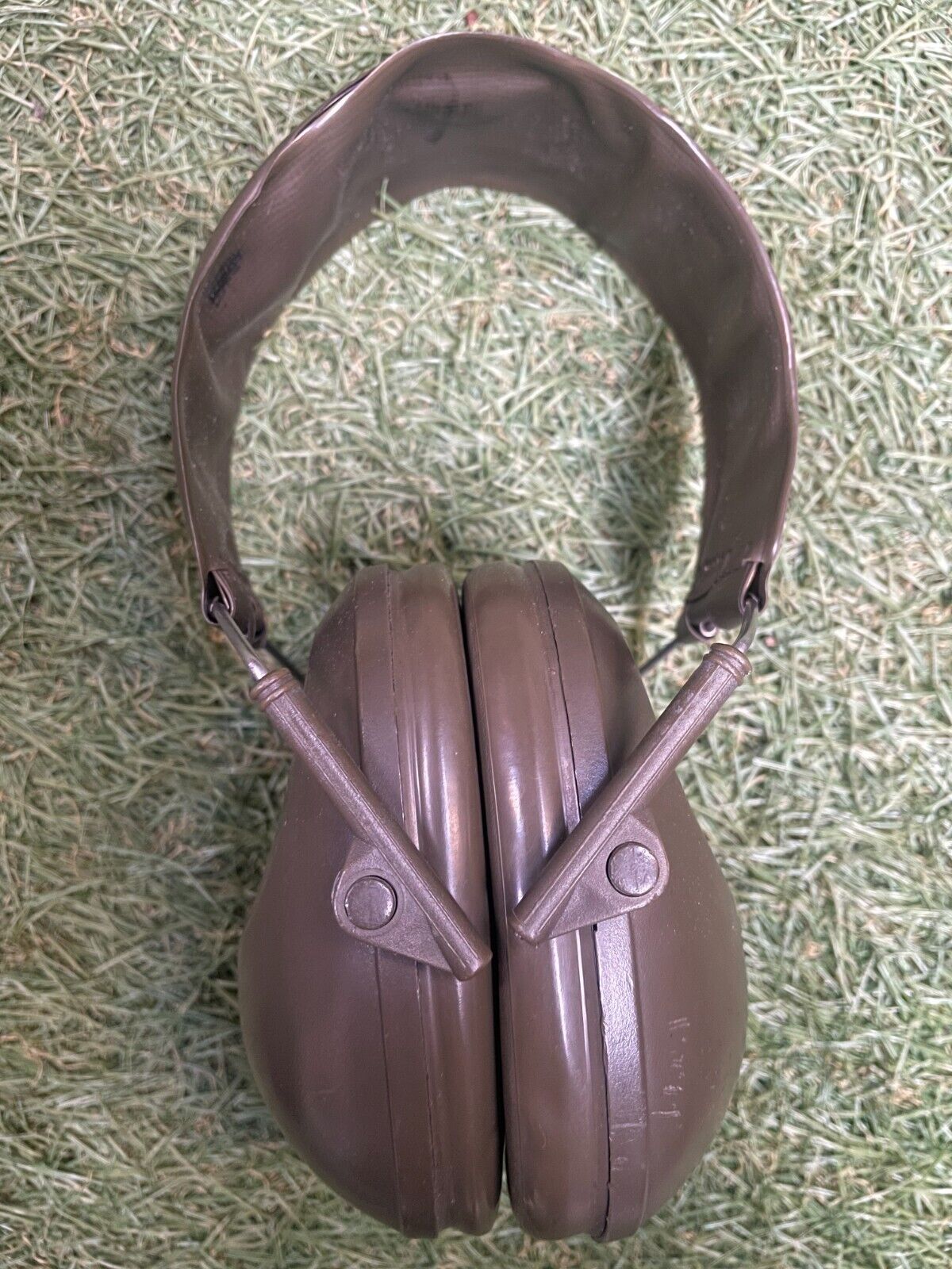 BRITISH ARMY EAR DEFENDERS DEFENCE PELTOR CE95 Military Surplus ...