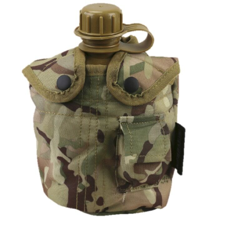 Variation-of-Military-Water-Bottle-amp-Pouch-I039m-a-Celeb-Style-KIDS-CAMPING-CANTEEN-Army-Camo-225794896029-ff86